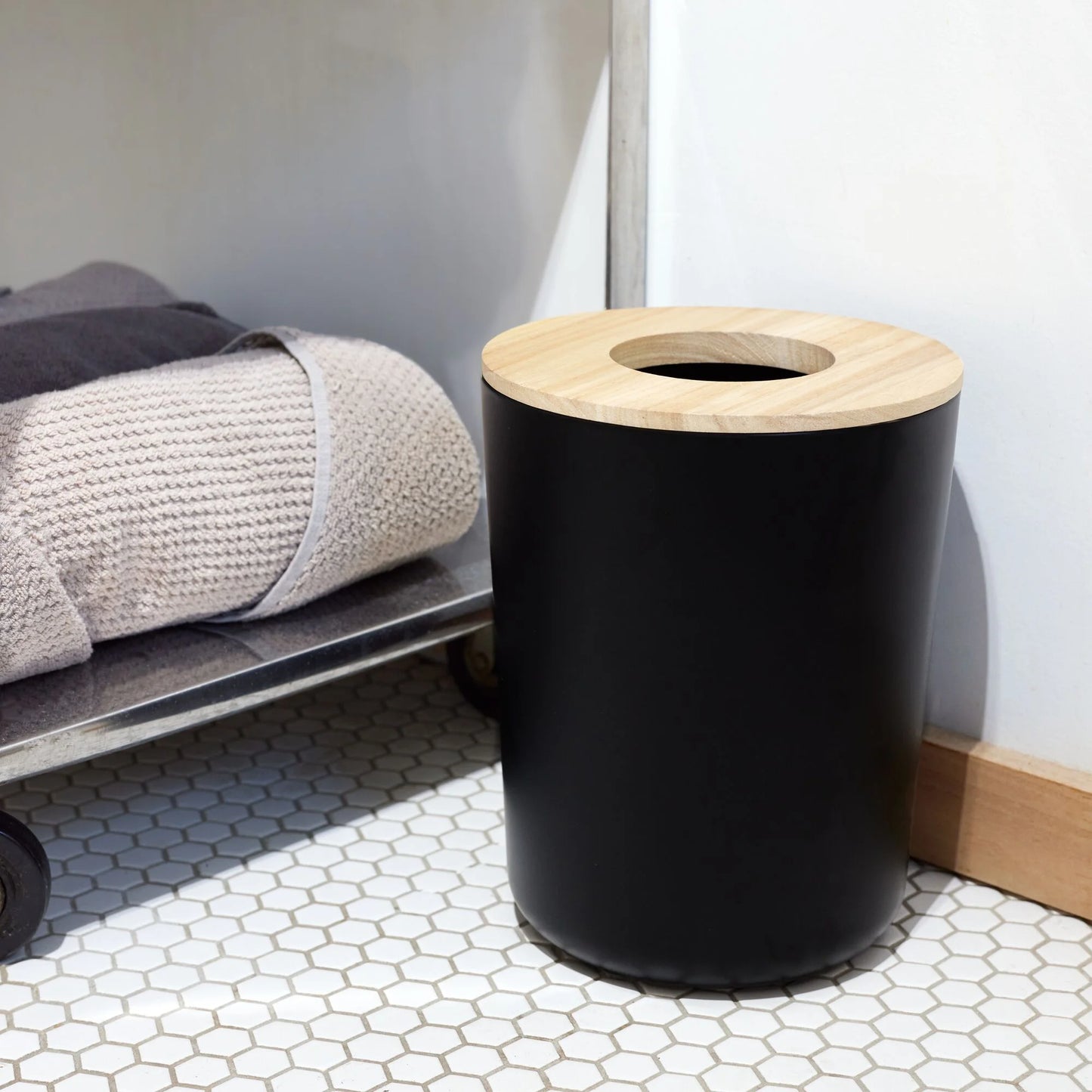 , Eco Vanity Steel Waste Can, Matte Black